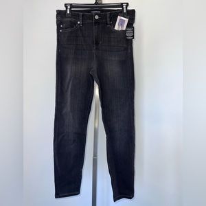 Liverpool Jeans Co. High Rise Ankle Skinny Jeans.